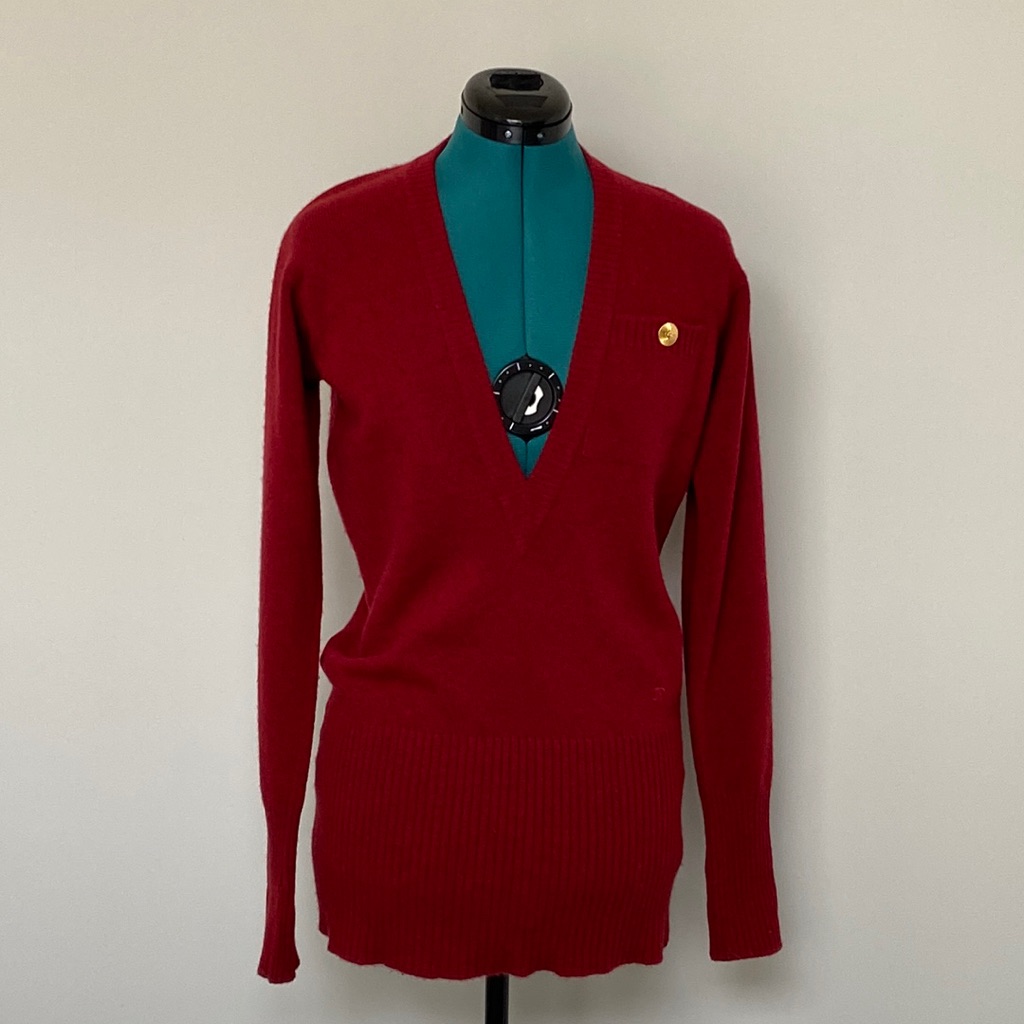 Chanel Vintage Cashmere Sweater